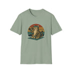 Cat lifting weights T-Shirt